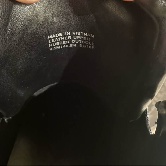 Michael Kors fancy hightops - Picture 8 of 9